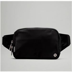Lululemon Large everywhere belt bag black